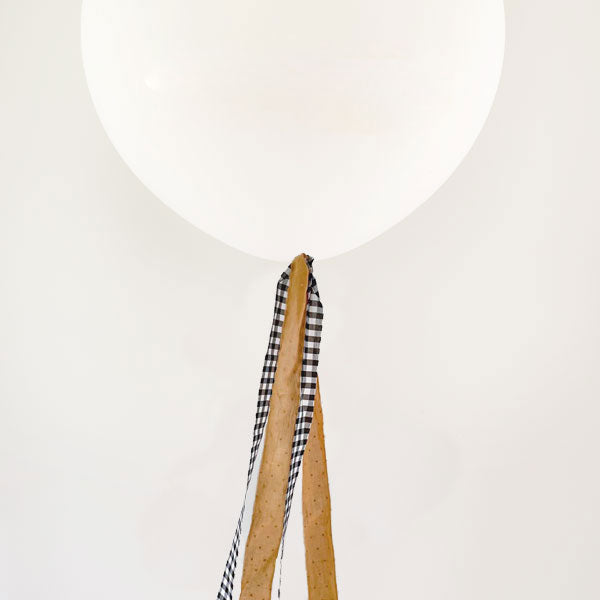 Globo L decorado TELA Vichy y Mostaza