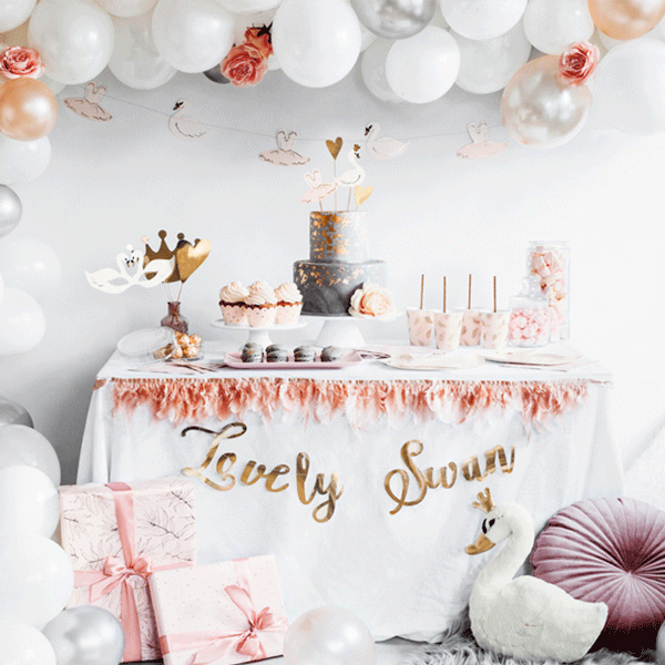 Platos Cisne troquelados / 6 uds.