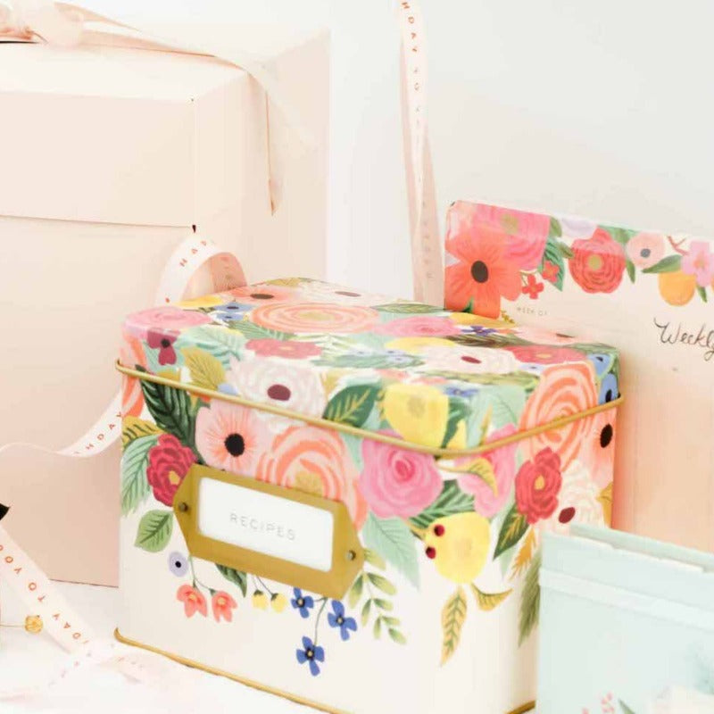 WOW BOX R. Paper & Co