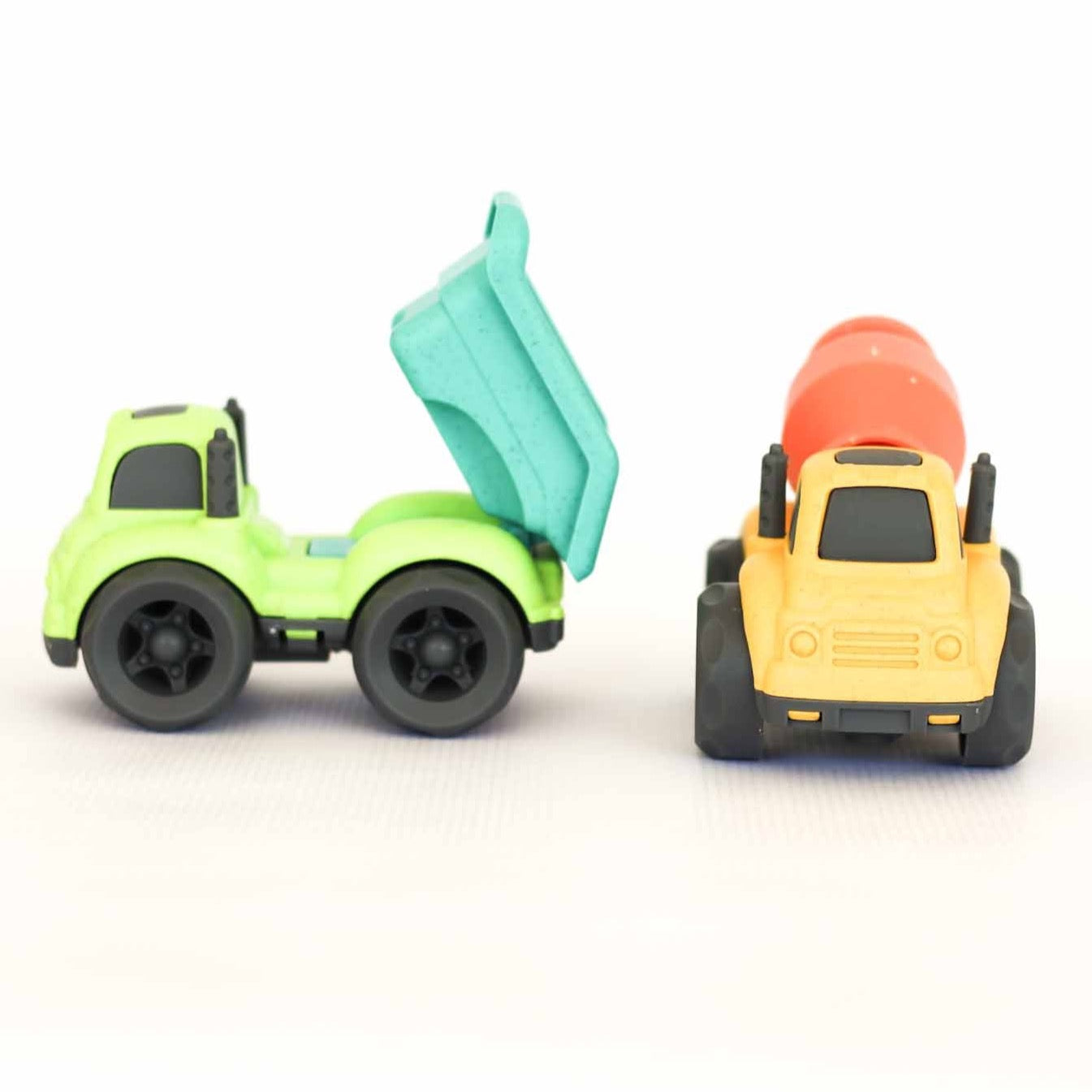 Camiones de juguete BIOplastic / 2 uds.