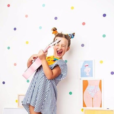 Adhesivos dots multicolor / 72 uds.