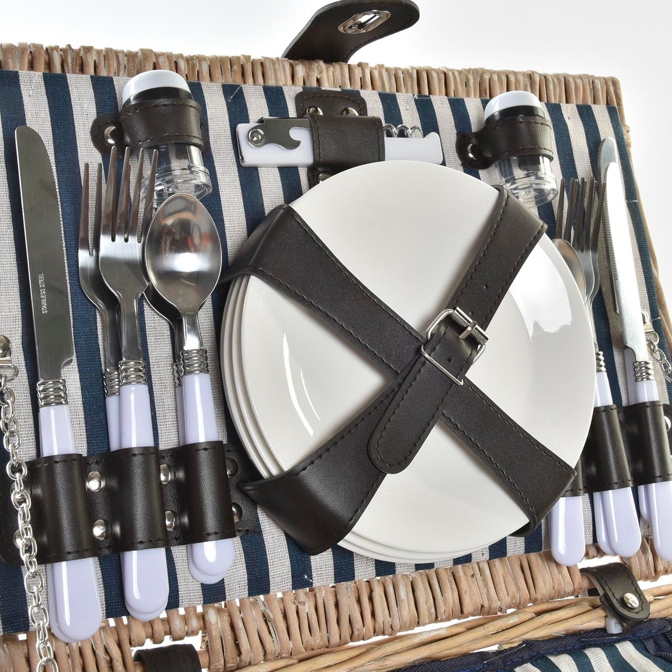 Cesta picnic de mimbre completa 4 pax.