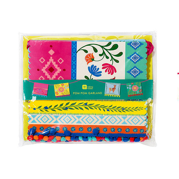 Guirnalda boho con pompones