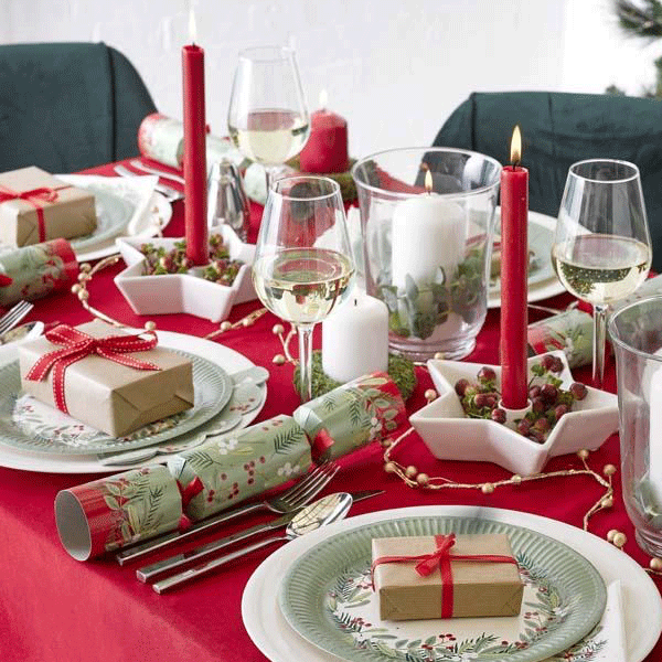 Guirnalda led Berry dorado