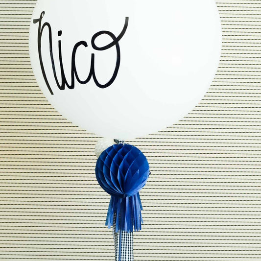 Globo L hinchado decorado full azul Lettering negro <br> (sólo Barcelona)</br>